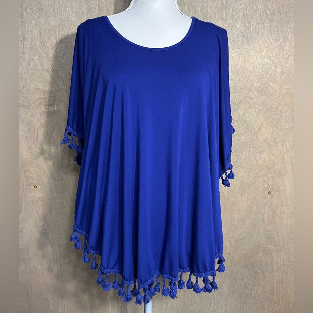 Chelsea & Theodore Blue Tassel Edged Poncho Top M
